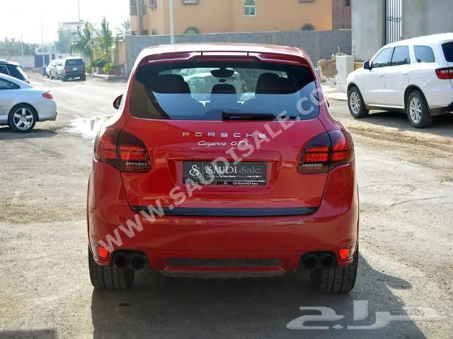 بورش كايين gts موديل 2014 فل كامل 3