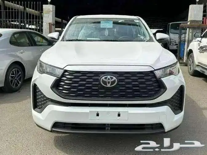 تويوتا انوفا 2025 0