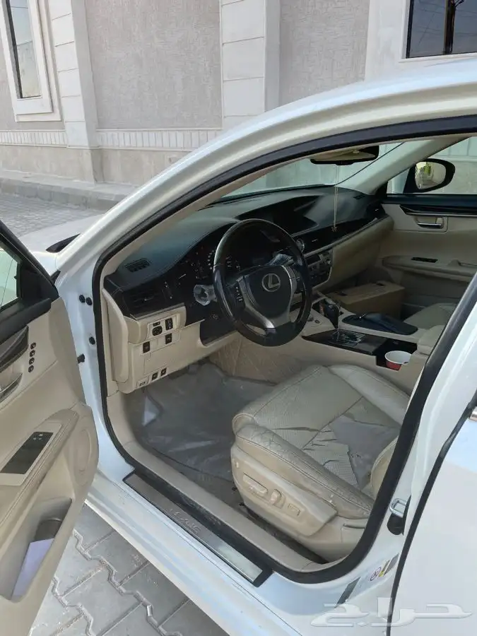 لكزس ES2015 CC عبداللطيف جميل مالك اول من الوكاله 7