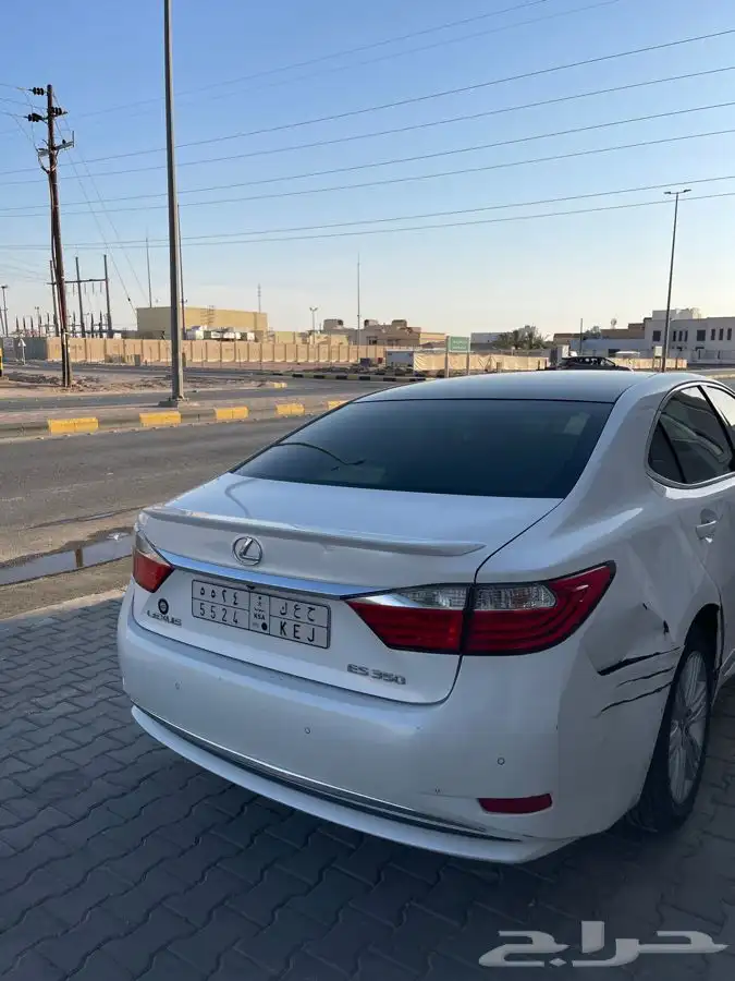 لكزس ES2015 CC عبداللطيف جميل مالك اول من الوكاله 1