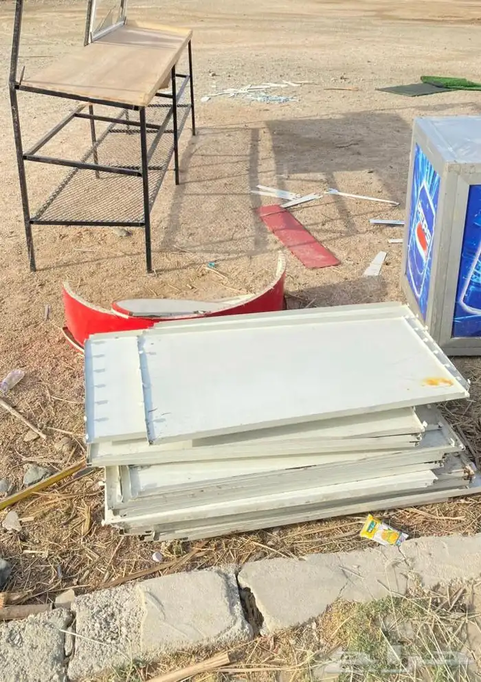 رفوف محل وثلاجة 7