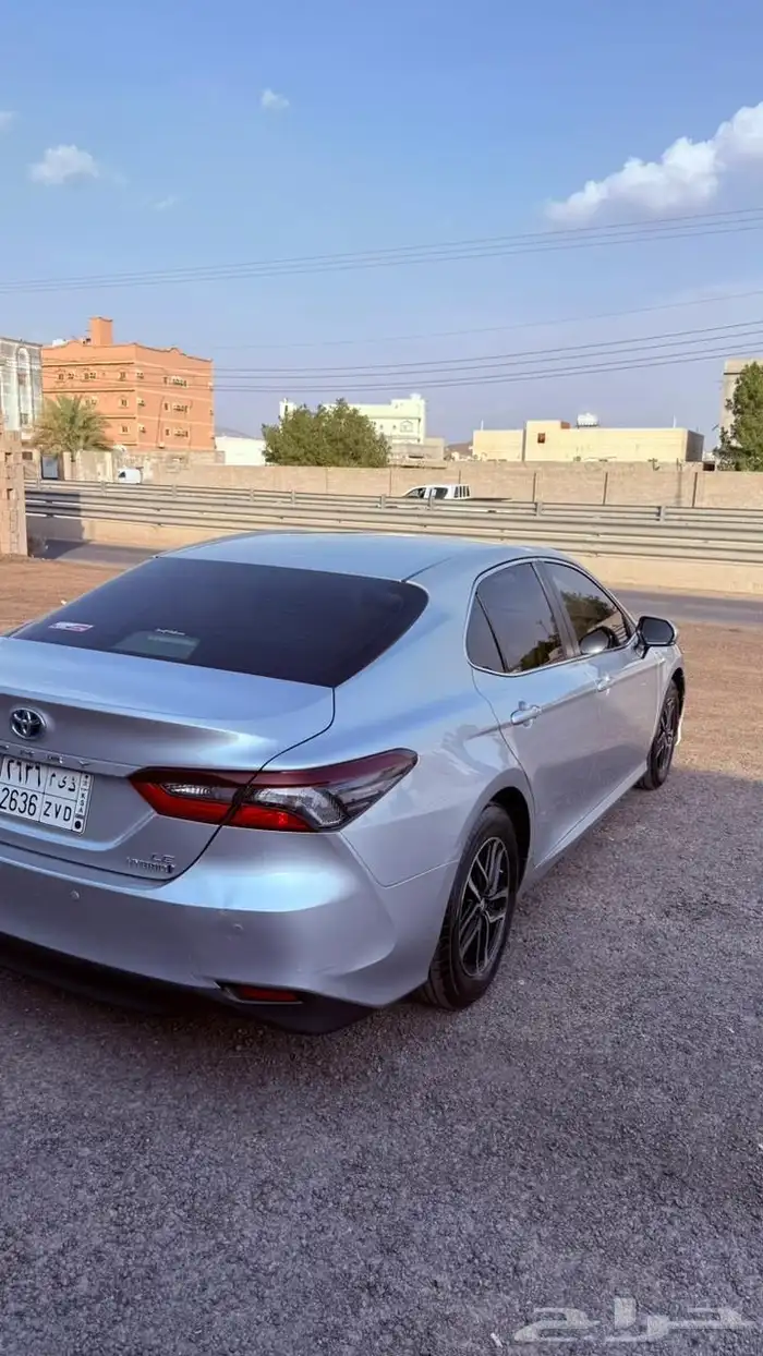 كامري هايبرد LE 2023 1
