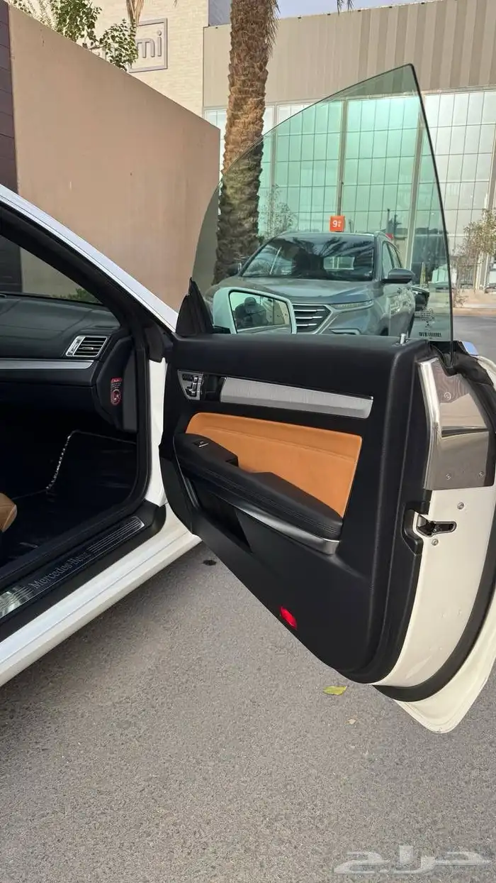 مرسيدس E400 كوبيه AMG Kit 2015 وارد الجفالي صيانه وكالة 8
