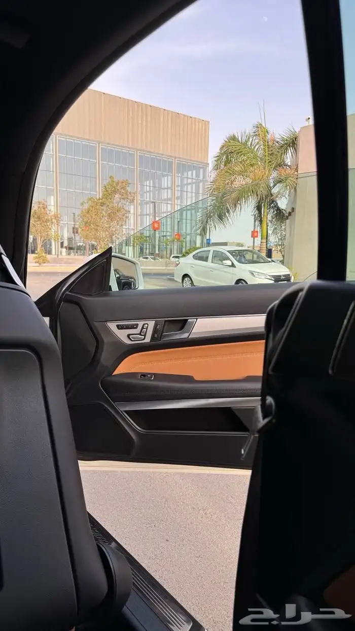 مرسيدس E400 كوبيه AMG Kit 2015 وارد الجفالي صيانه وكالة 17
