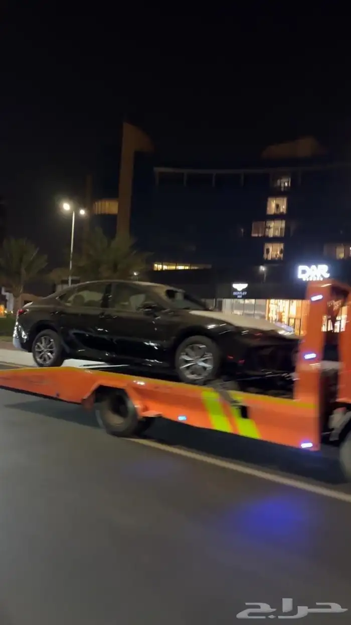 كامري 2025 اسود ستاندر بنزين E 0
