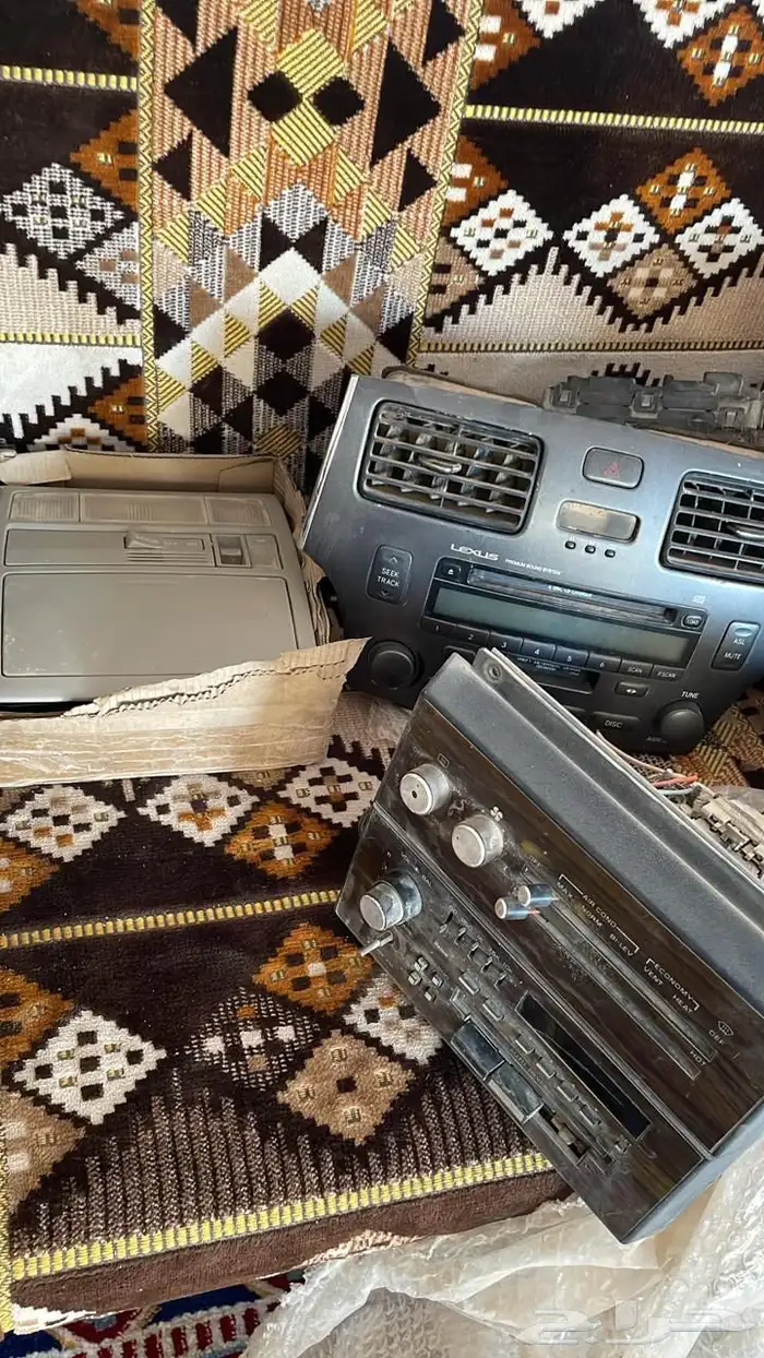 قطع غيار جديد مستعمل للبيع بالجمله 0