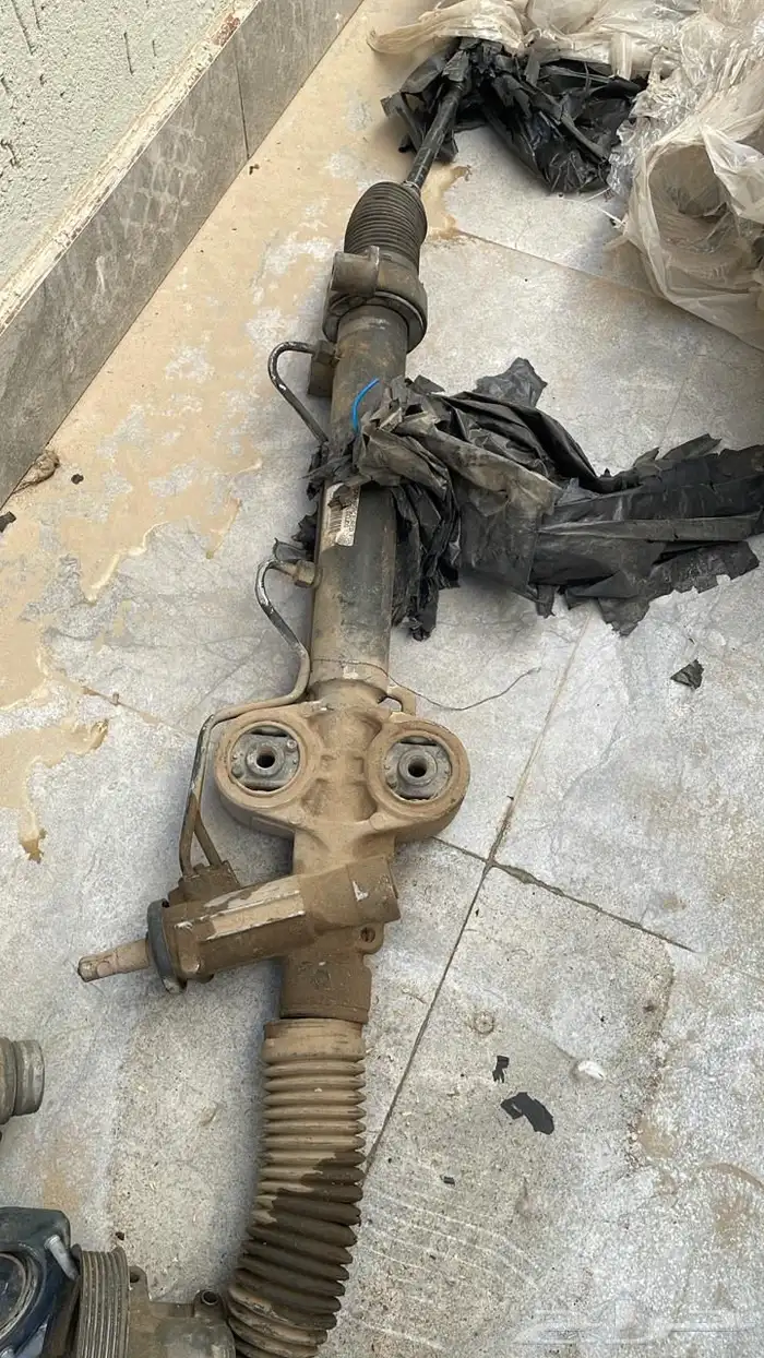 قطع غيار جديد مستعمل للبيع بالجمله 47