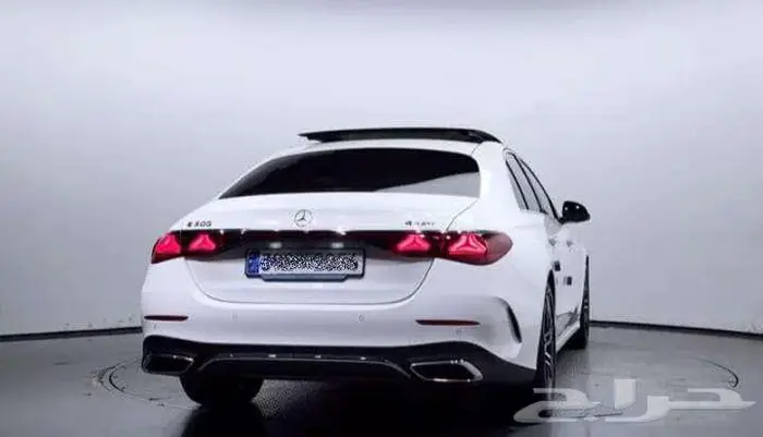 مرسيدس إي كلاس Mercedes E-Class 300 موديل 2025 AMG 2