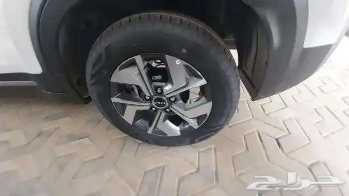 كيا سونيت 24 فل كامل اسعار خياليه عازل حرارى مجانى 9