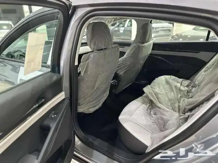 فورد تورس امبيانتي 2025 رمادي- FORD TAURUS AMBIENTE 12