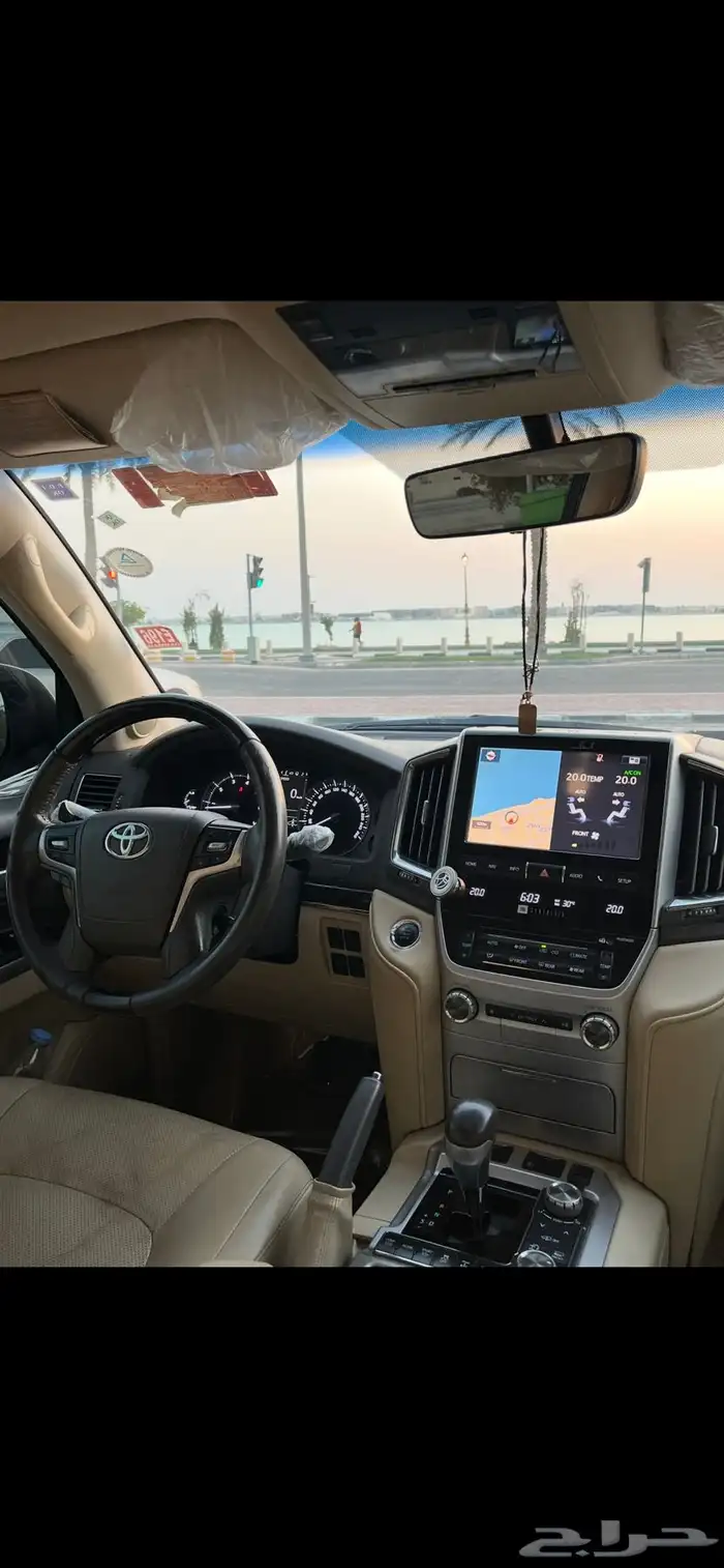 للبيع لاندكروزر VXR-3 5.7موديل 2016 سعودي فل كامل 27