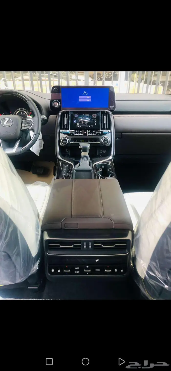 جيب لكزس LX 600 BB 2025 سعودي أسود داخل أبيض 4