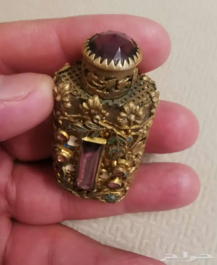 لهواة النوادر زجاجة عطر صغيرة تراثية نادرة وأصلية 20