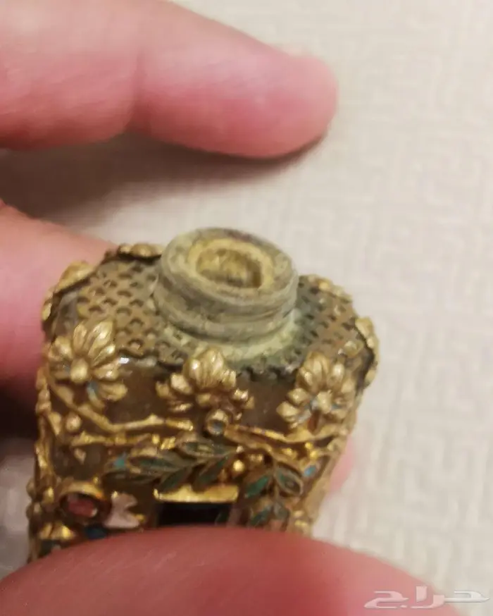 لهواة النوادر زجاجة عطر صغيرة تراثية نادرة وأصلية 30