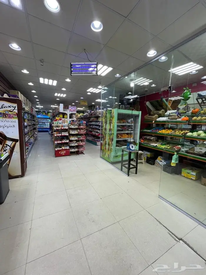 مخبز و تموينات 24 ساعه للبيع 19