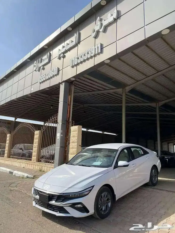 هيونداي إلنترا 2025 سمارت بلاس ابيض ( كاش وبنك ) 0