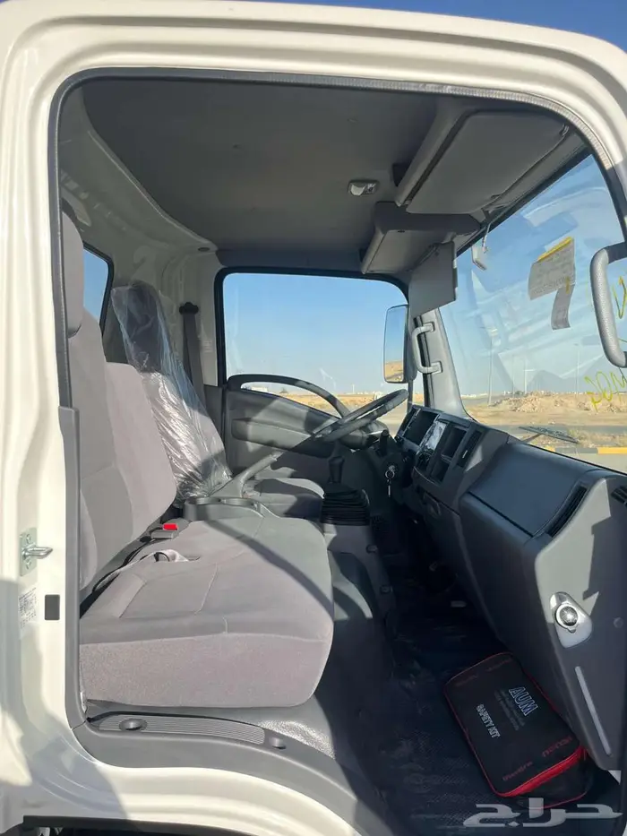 ISUZU DINA 2025 7