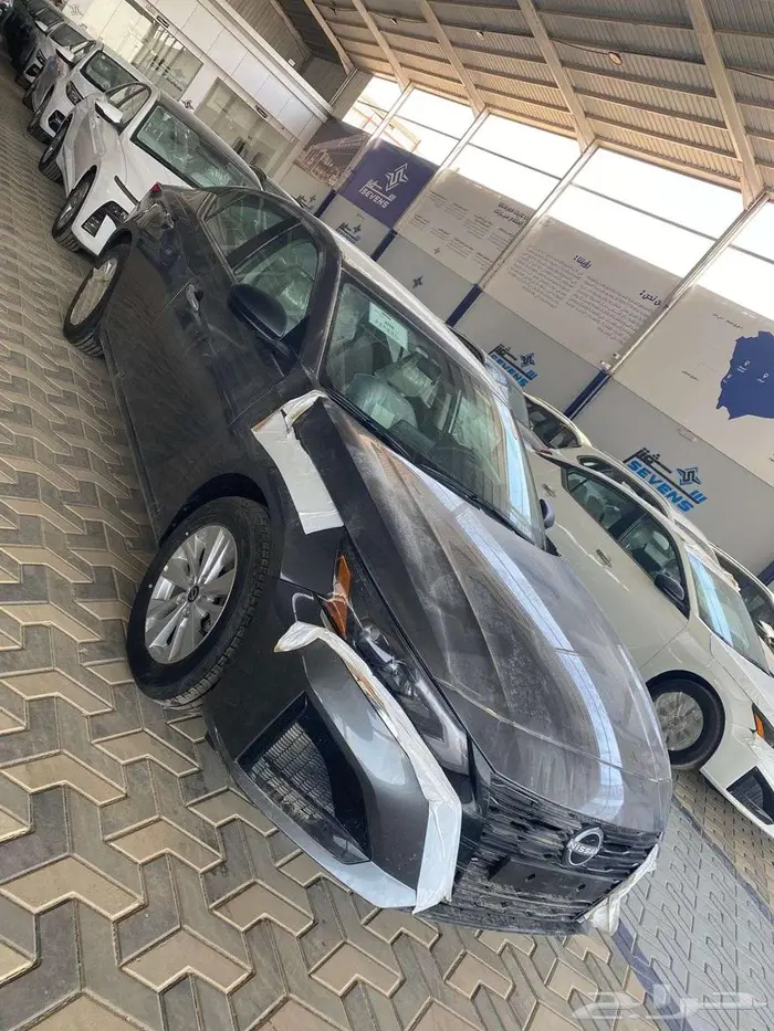 نيسان التيما استندر 2025 3