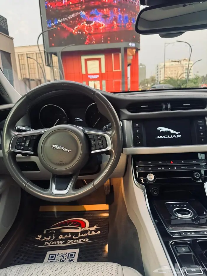 جاكوار XF موديل 2018 فل كامل 13
