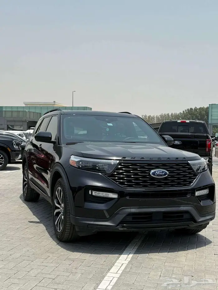 فورد اكسبلور ST-Line 2023 1