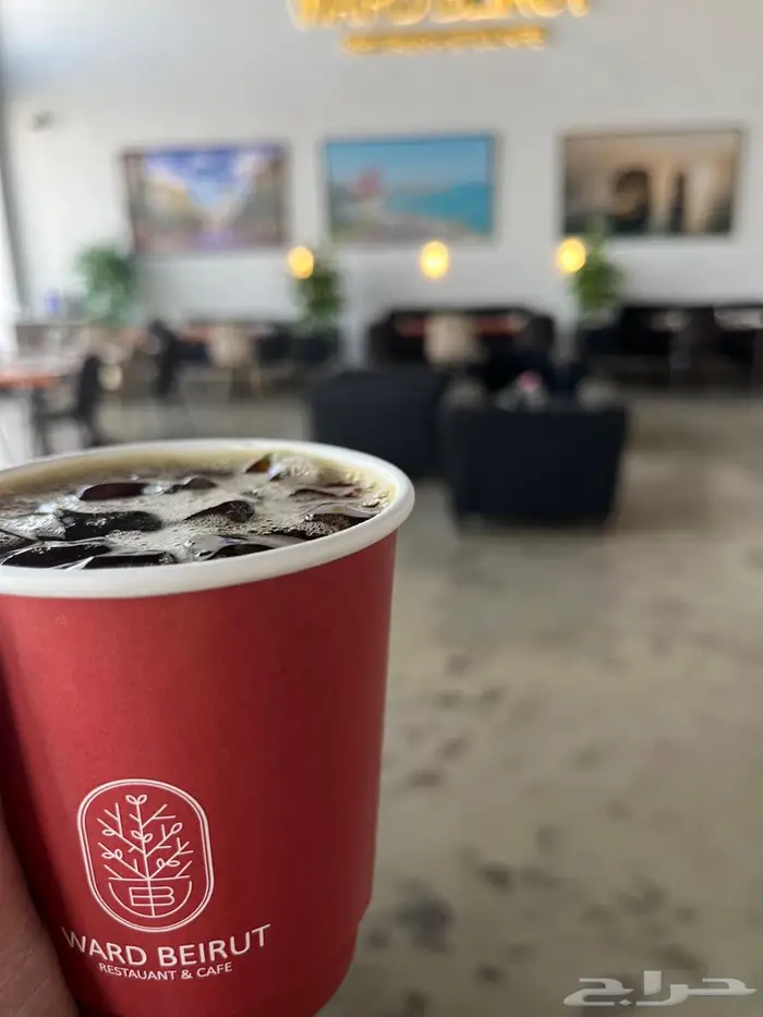 مطعم وكوفي للتقبيل 0