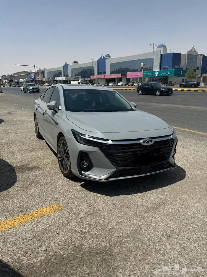 شيري اريزو 8 2025 مستعمل فلاق شيب محرك2.0 للبيع او التنازل 0