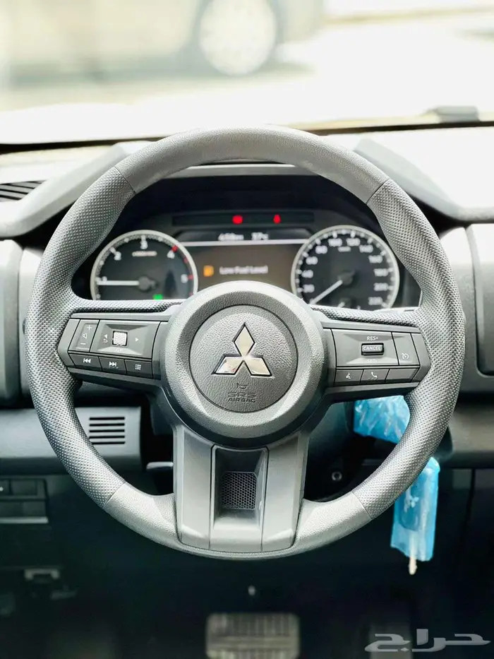 ميتسوبيشي L200 غمارتين دبل نص فل اوتوماتيك 2024 6