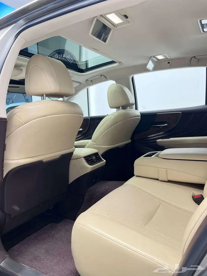 لكزس LS 500 وكاله فل كامل 2018 9