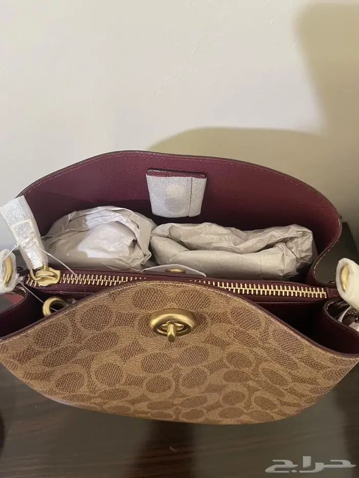 شنطة كوتش جديدة 1