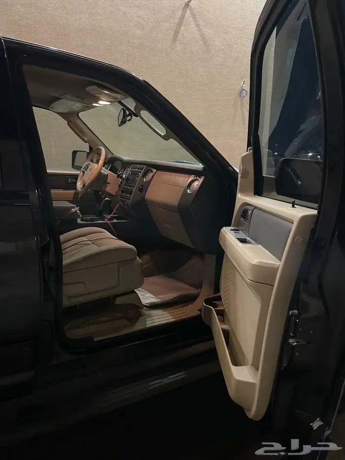 فورد اكسبيدشن 2008 4