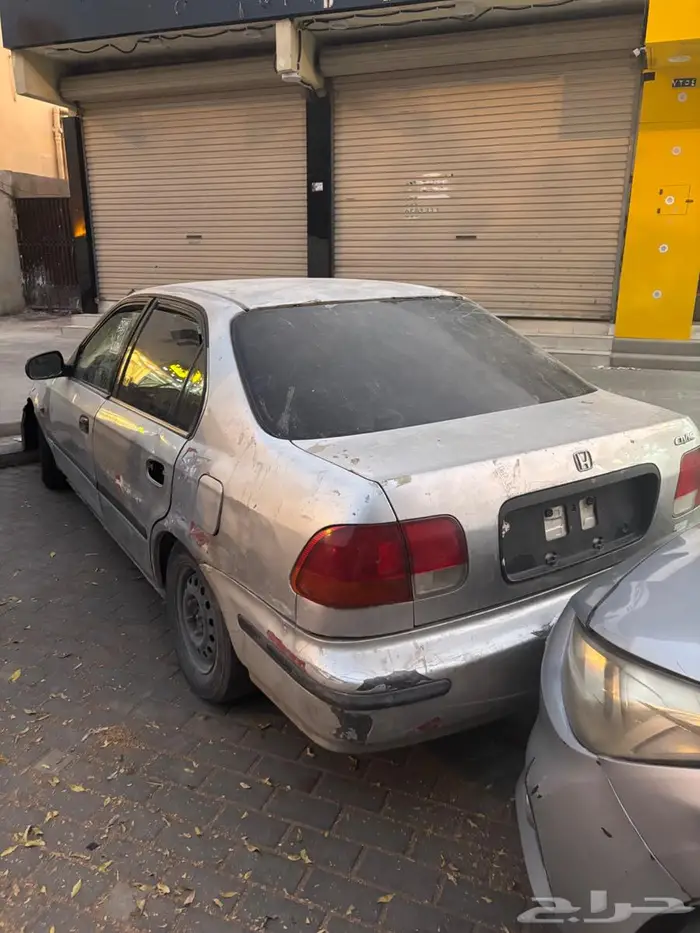 للبيع سيفك هوندا موديل 1998 1