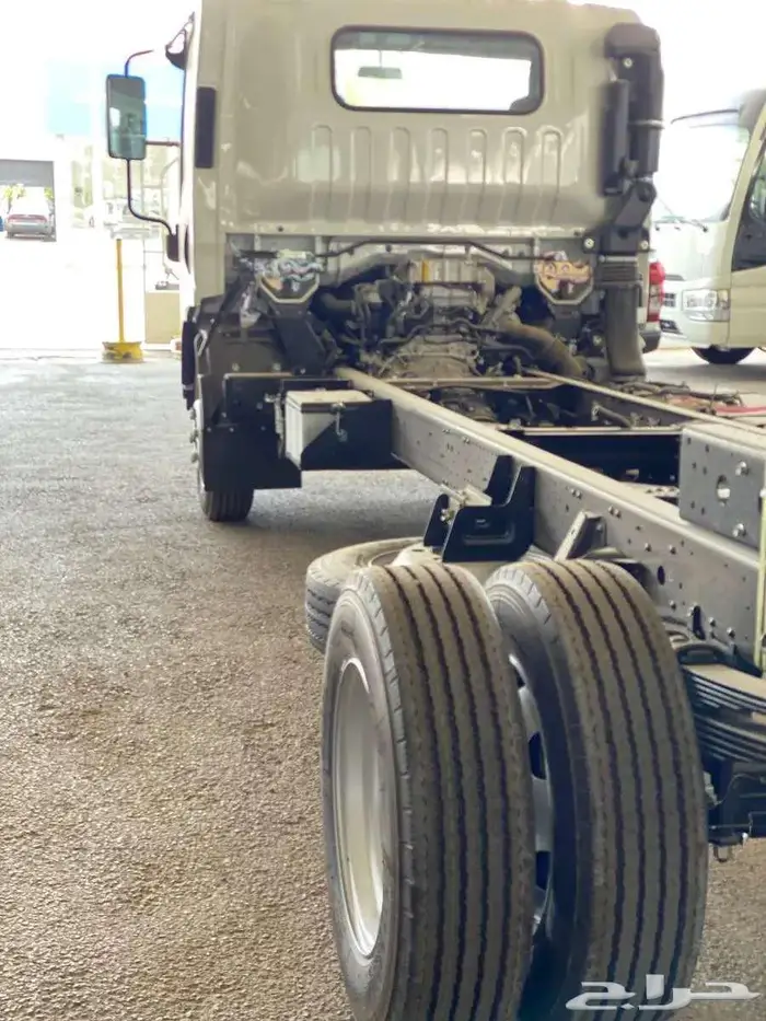 ايسوزو دينا 6 طن شاصي طويل 2025 - وعدة دينات 15