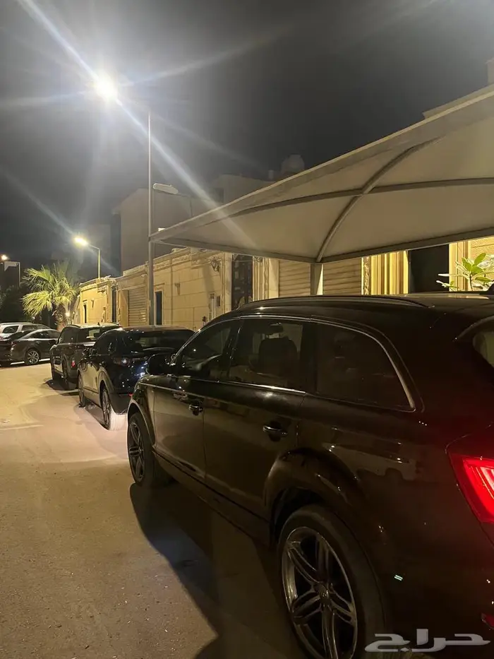 اودي Q7عطل المكينه فقط الباقي شرط 0