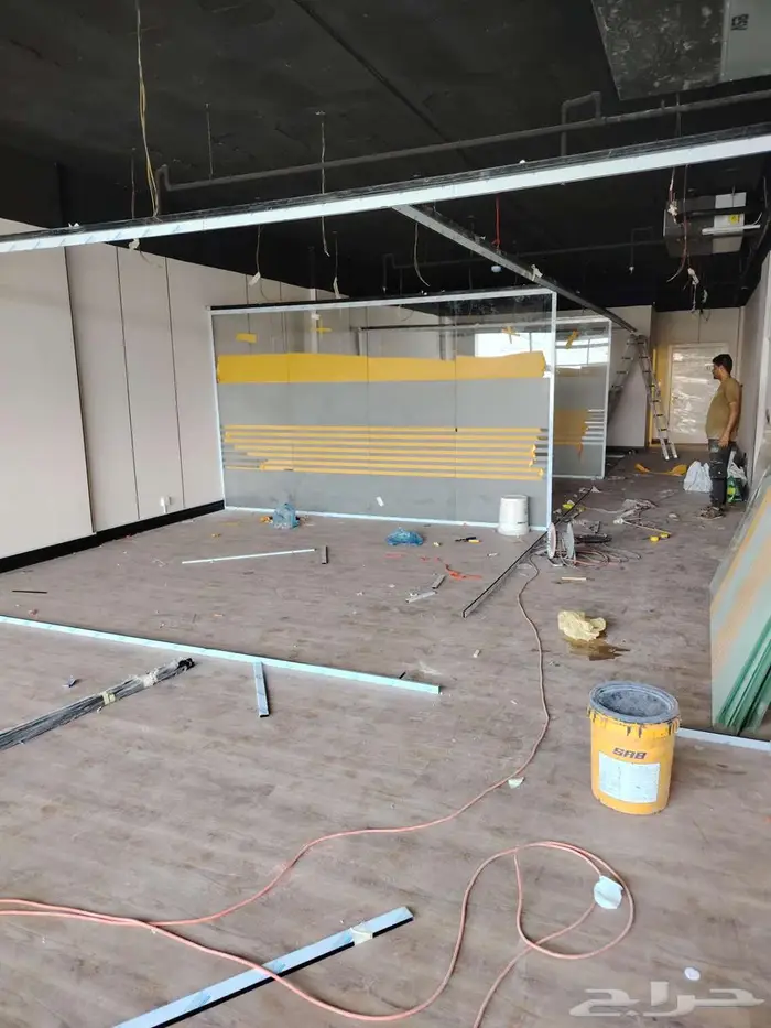 زجاج سكريت 0