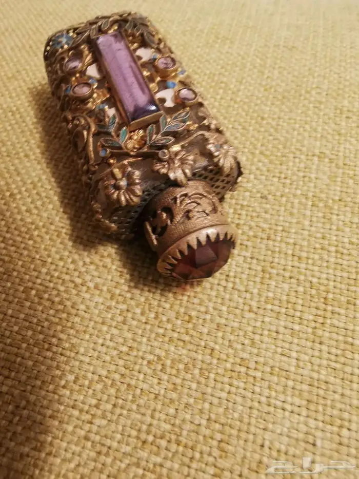 لهواة النوادر زجاجة عطر صغيرة تراثية نادرة وأصلية 9