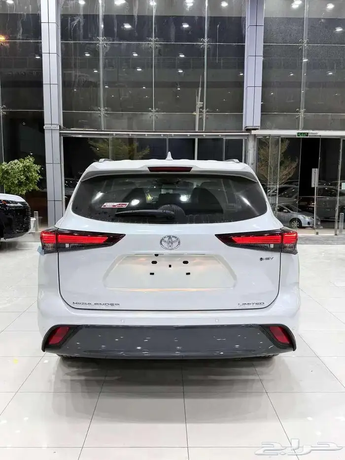 تويوتا هايلاندر 2025 LIMITED فل كامل 6
