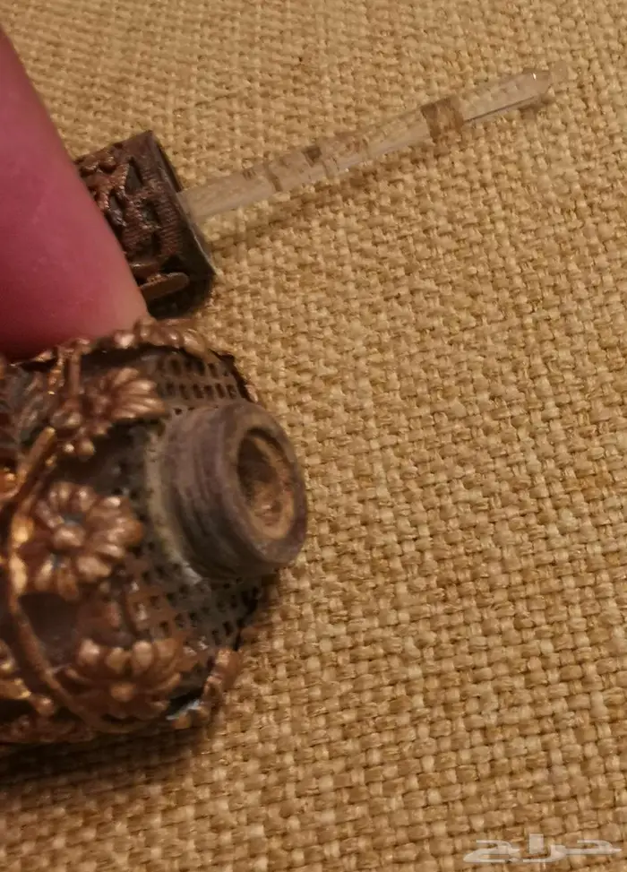 لهواة النوادر زجاجة عطر صغيرة تراثية نادرة وأصلية 18