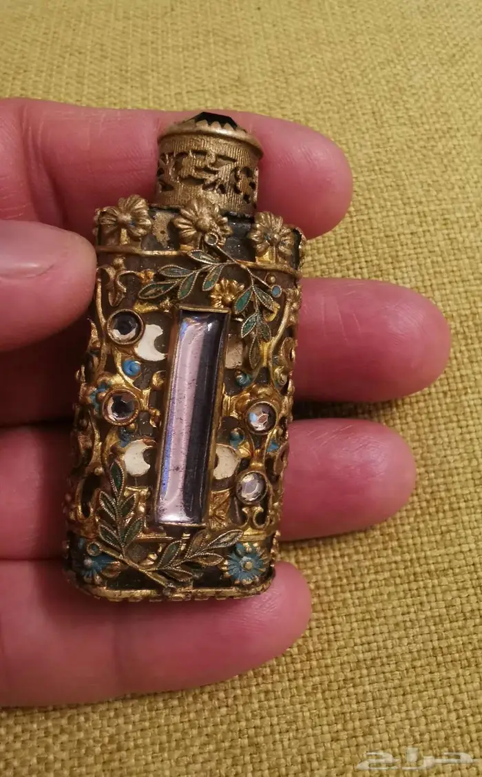 لهواة النوادر زجاجة عطر صغيرة تراثية نادرة وأصلية 14