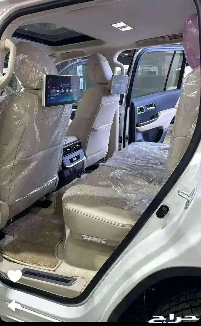تويوتا لاندكروزر GXR L5 فل كامل وارد الساير 2025 -338000 4