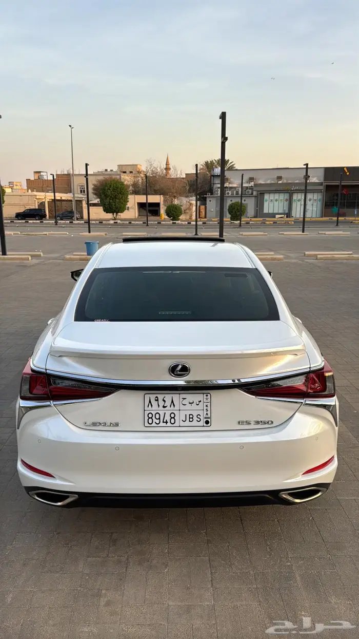 لكزس Es 2023 -350 16