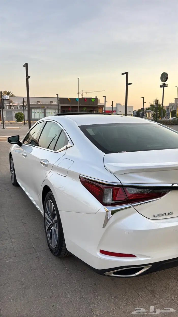 لكزس Es 2023 -350 26