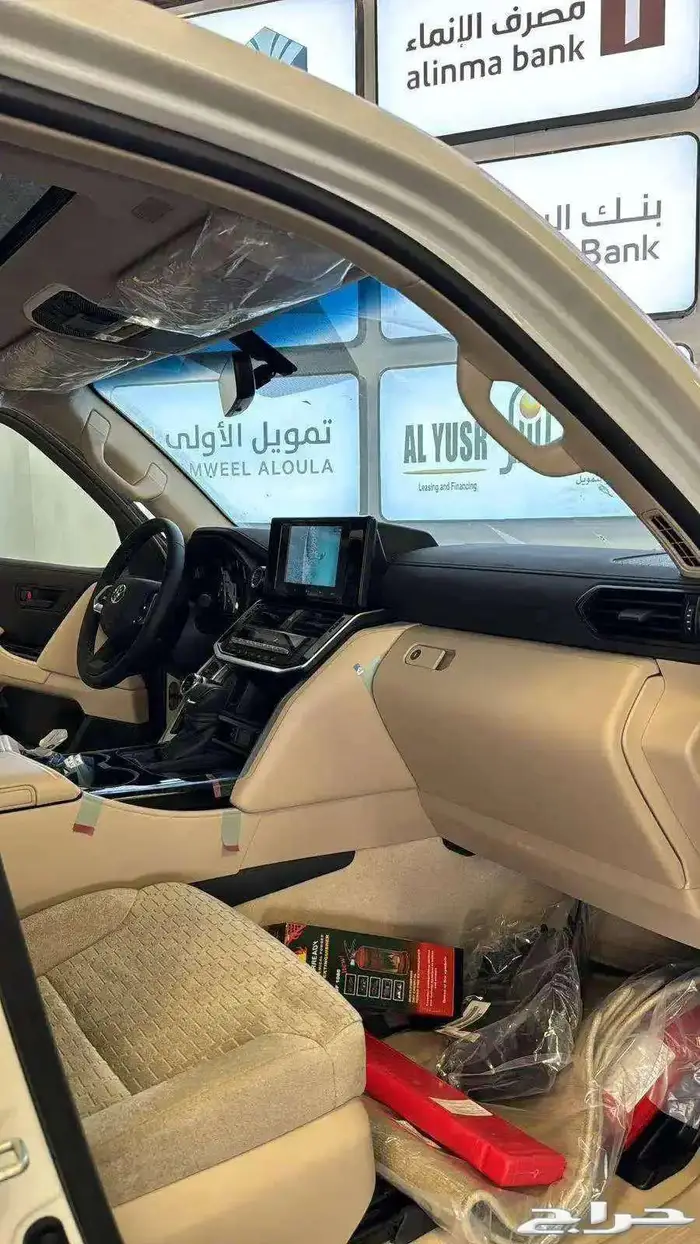 تويوتا لاندكروزر GXR نص فل بريمي 2025 -266000 2