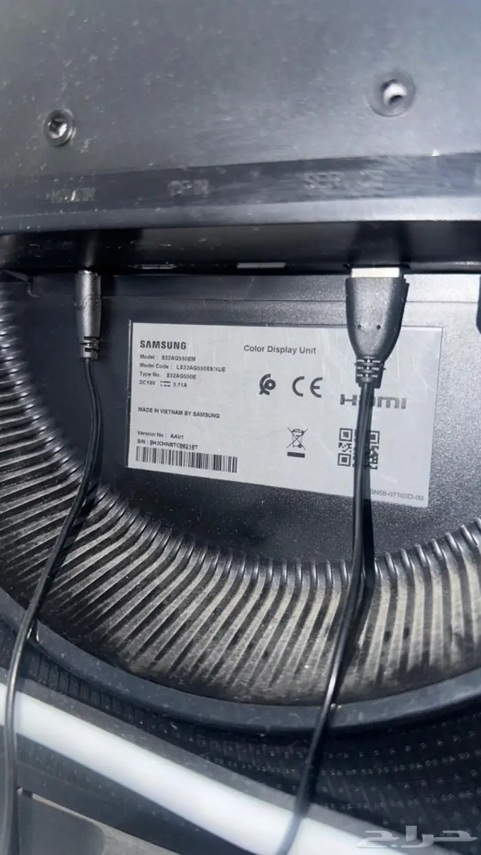 شاشه LG كيرف 32 بوصه 1