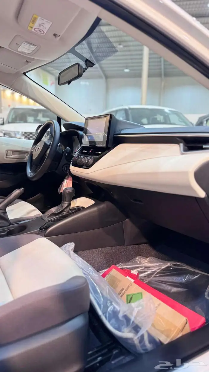 تويوتا كورولا بريمي استندر مطور 2000 سي سي 2025 14