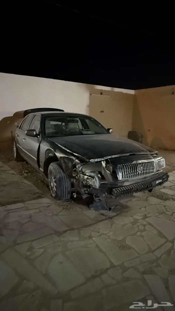 للبيع تشليح جراند ماركيز 2006 4