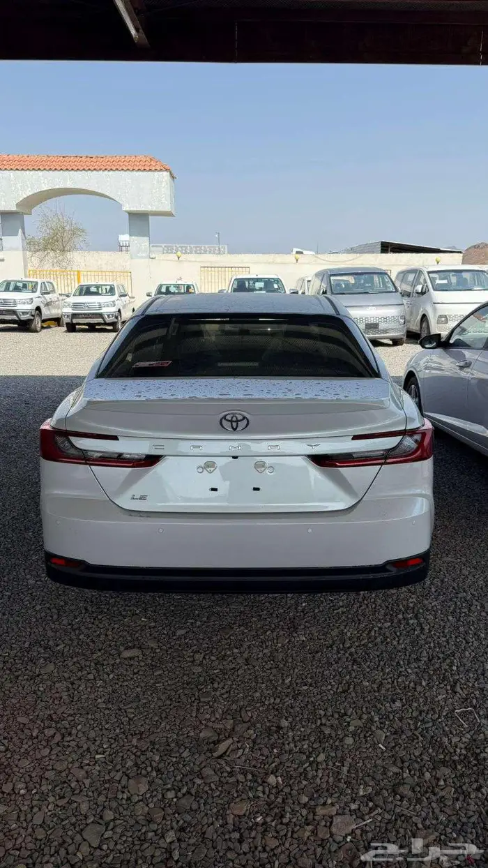 تويوتا كامري LE 2025 بنزين 5