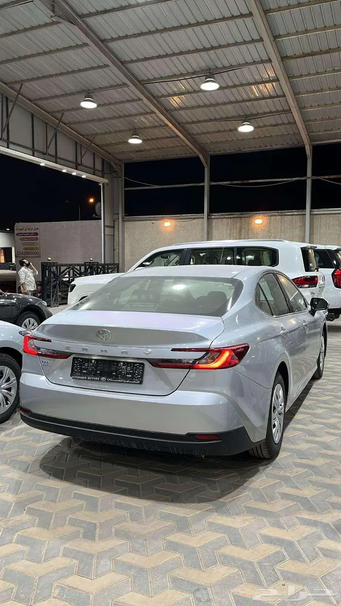 تويوتا كامري استاندر طيس وارد خليجي موديل 2025 7
