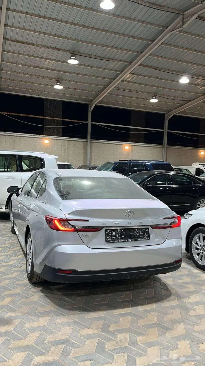 تويوتا كامري استاندر طيس وارد خليجي موديل 2025 6