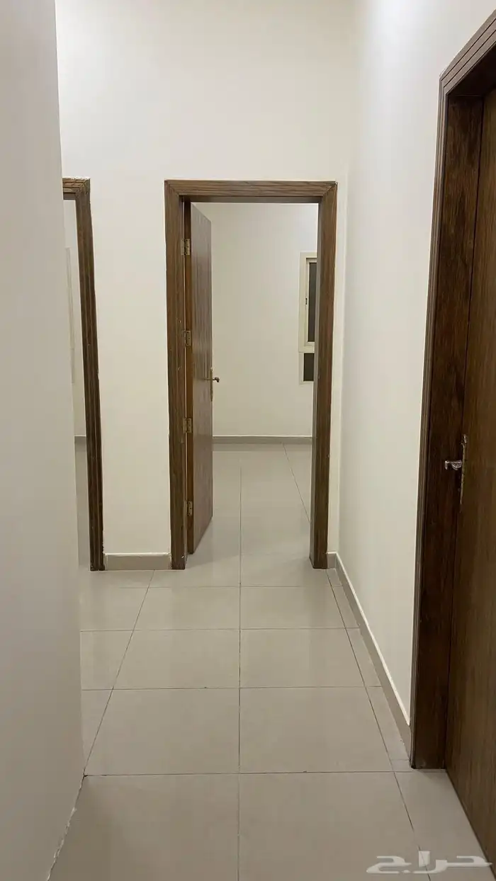شقة سكنية للايجار بحي الفيصلية الدمام 6