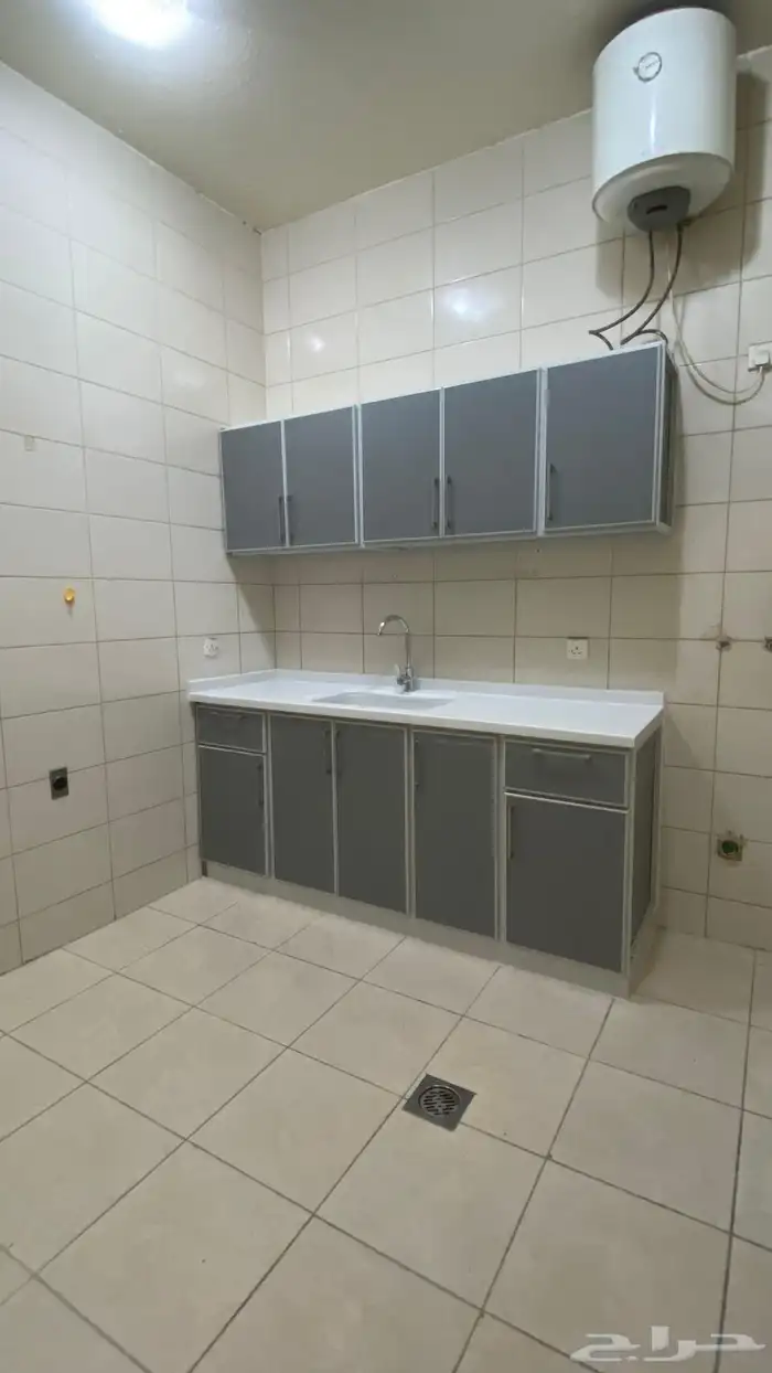وحده سكنيه بحي الفيصليه 6
